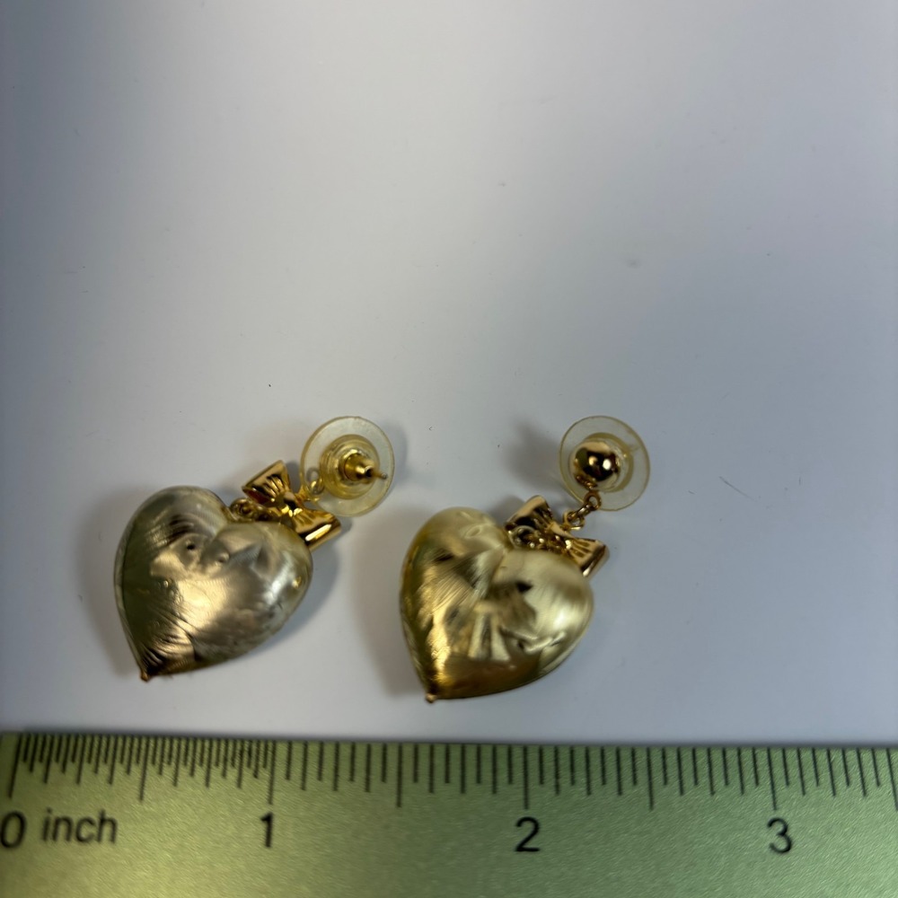 Earrings Vintage Puffy Heart Gold Tone - Picture 4 of 5
